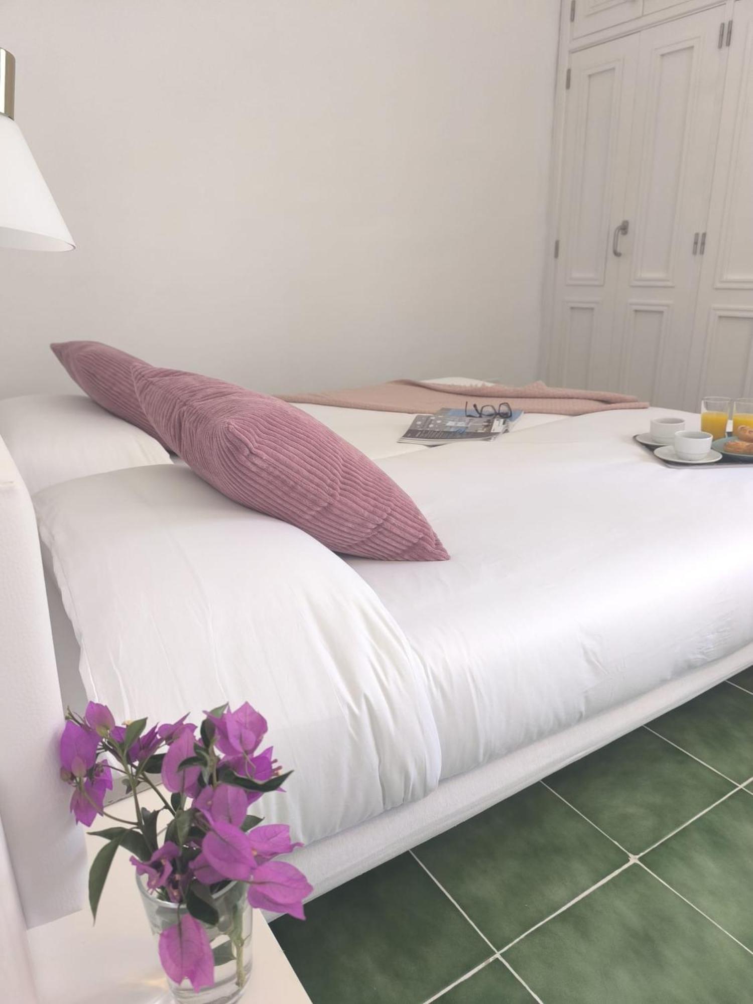 Bungalow Retama 蒂亚斯 外观 照片